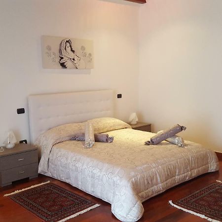 Bed and Breakfast Dimora Di Mara Santeramo in Colle Exterior foto