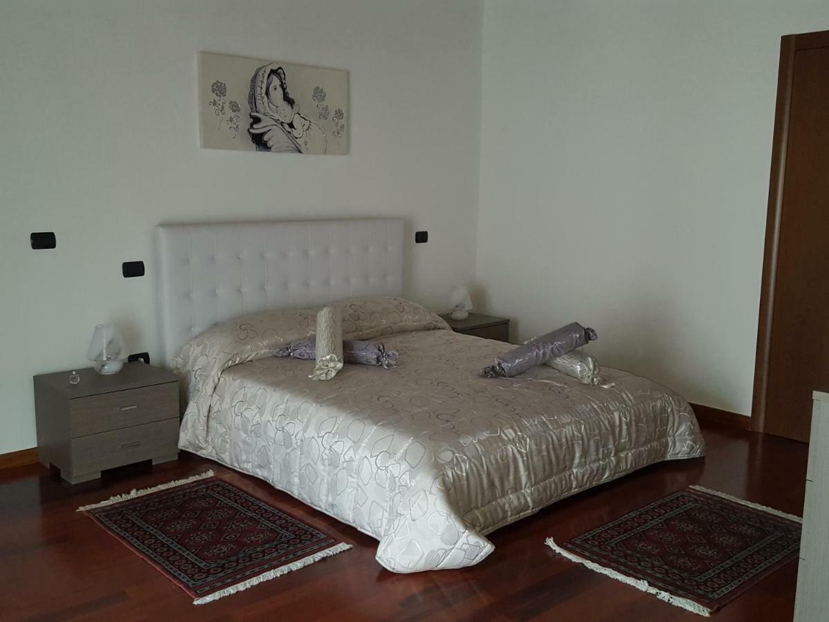 Bed and Breakfast Dimora Di Mara Santeramo in Colle Exterior foto